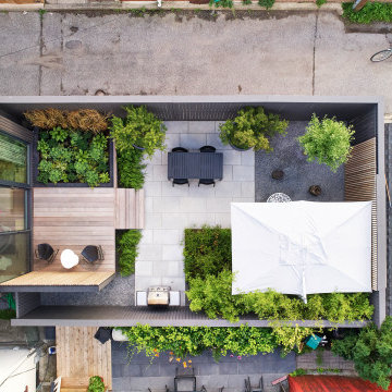 Sakura House