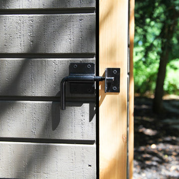 Compact Shed for Garbage or Recycling Bins