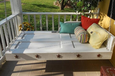 Country porch idea in Nashville