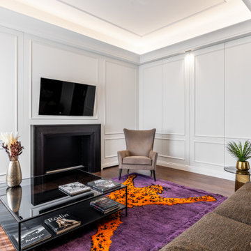 H. Contemporary Elegant Apartment