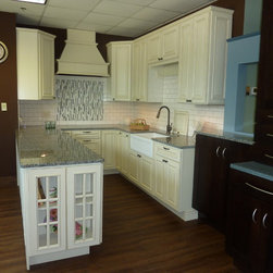 Akron Showroom - Products
