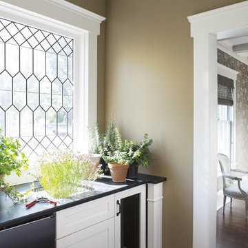 Benjamin Moore