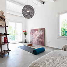 Bedroom= Master/guest