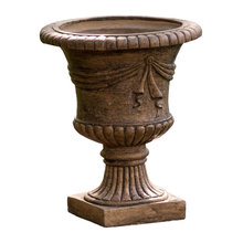 Urns