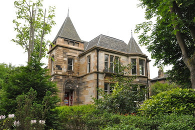 This is an example of a large victorian home in Glasgow.