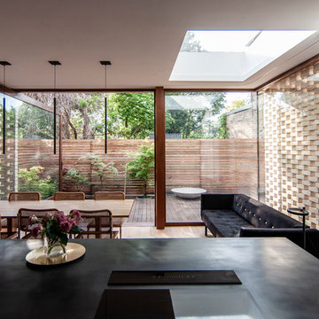 Brick Screen extension in Dulwich Village, SE21