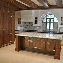 Arched kitchen window