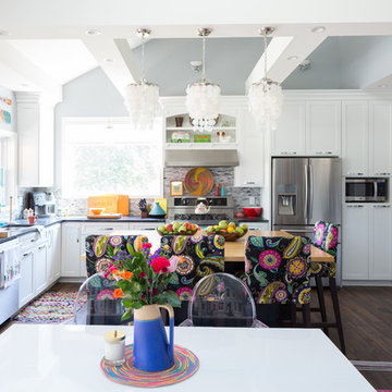 My Houzz: A Burst of Happy Colors in a Lakeside Missouri Home