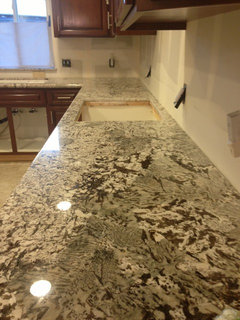 Bianco Antico Granite Backsplash Ideas