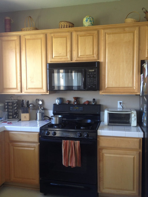 Counters And Floors For Maple Cabinets