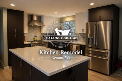 Example of a kitchen design in Seattle