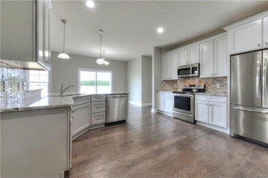 Kitchen - kitchen idea in Other