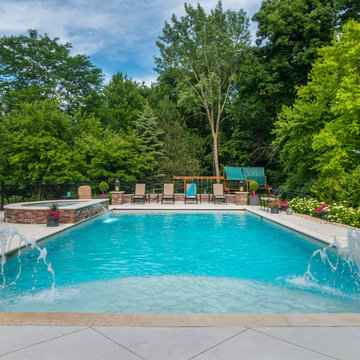 Northeast Chicagoland Swimming Pool and Hot Tub