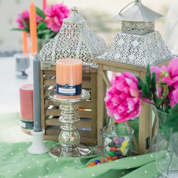 Colonial Candle