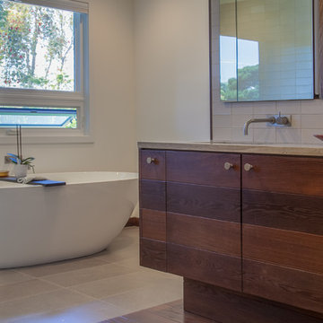 Pacific Palisades Master Bathroom