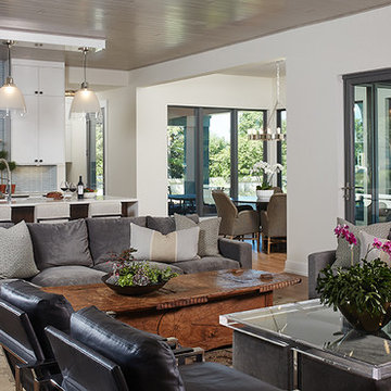 Winston - Contemporary Waterfront