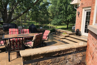 Patio photo in Chicago