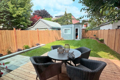 Inspiration for a deck remodel in Toronto
