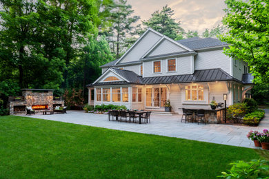 Arts and crafts home design photo in Boston