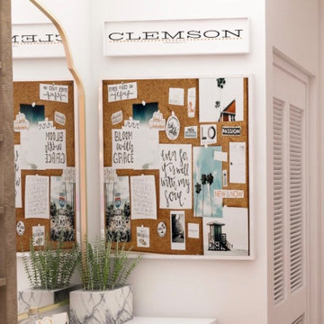 Anna Larson & Lindsay's Dorm Room