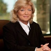 Vicki Bratvold's photo