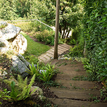 Grande giardino privato sulla collina