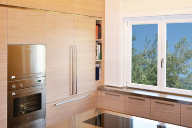 Foto di una cucina minimalista