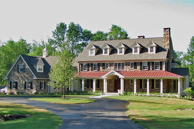 Traditional exterior home idea in Philadelphia