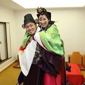 B Yoon's photo