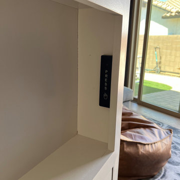 Murphy Door