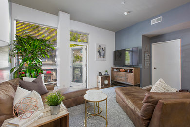 Example of an urban home design design in San Diego