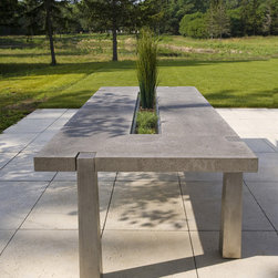Lorraine - Outdoor Dining Tables