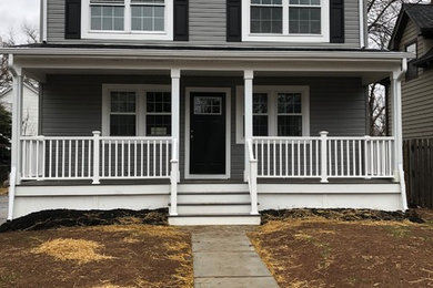 Inspiration for a timeless porch remodel in Philadelphia