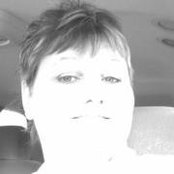 Lisa Benson's photo
