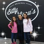 Natalie Bellezza's photo