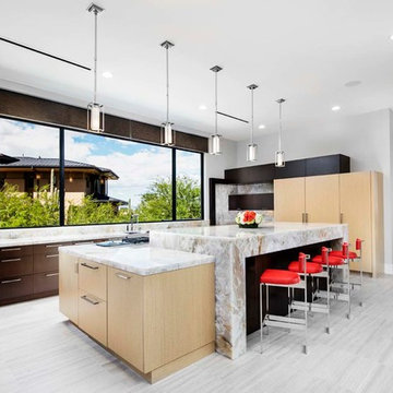 LUXURY MODERN KITCHEN