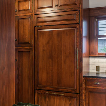 1910 Foursquare Kitchen