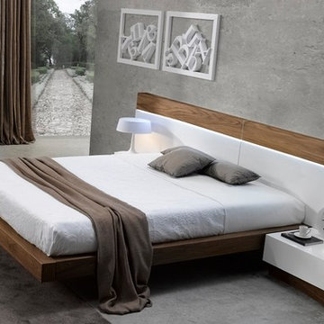 Madrid Bed in Walnut / White