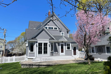 Inspiration for a transitional exterior home remodel in Boston