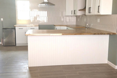Kitchen photo in Phoenix