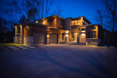 Inspiration for a contemporary home design remodel in Toronto