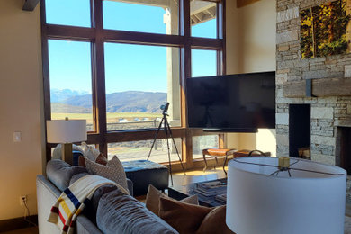 Living room photo in Salt Lake City