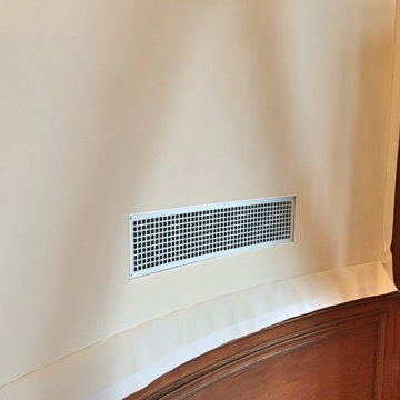 Sound-absorping stretch ceilings and walls inside governmental building