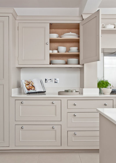 Contemporary Kitchen by A1 Lofts and Extensions