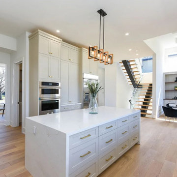 310 - Burlington Kitchen