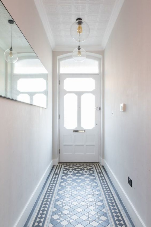 Love encaustic tile hallway, what kitchen tile matches?