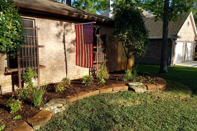 Elegant patio photo in Houston