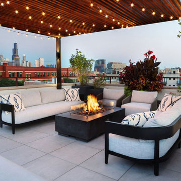 West Town Contemporary Rooftop Patio & Lounge