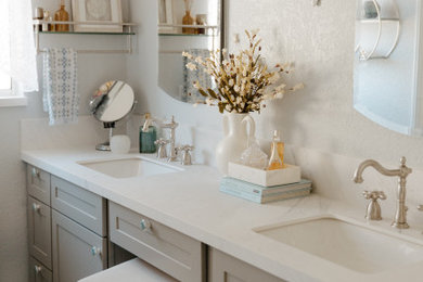 Bathroom - coastal bathroom idea in San Diego
