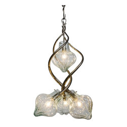 V152C04 - Chandeliers